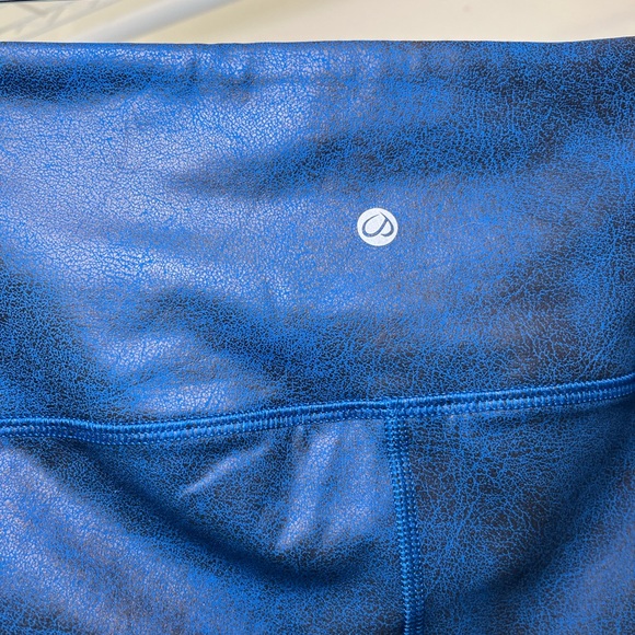 CRZ YOGA Leggings EUC blue and black, unique design see video! Gorgeous like new - Picture 8 of 14